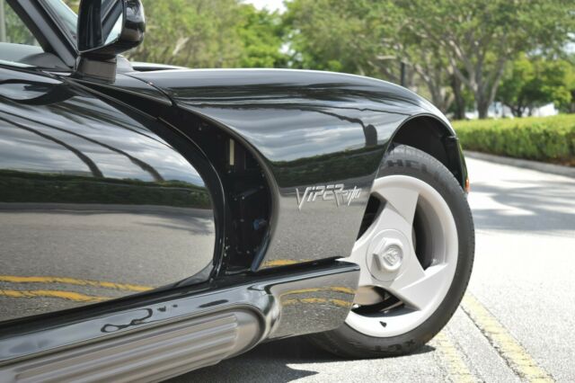 1993 Dodge Viper RT-10 - photo 12