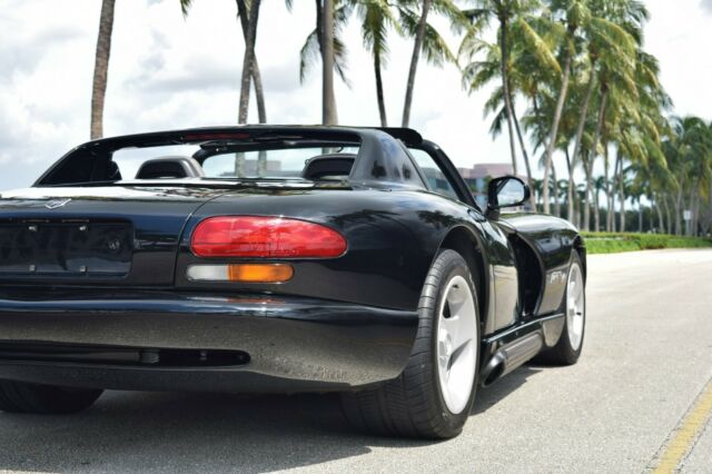 1993 Dodge Viper RT-10 - photo 13
