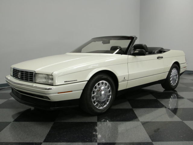 ONLY 60K PAMPERED MILES, NORTHSTAR V8, BOTH TOPS, WINDOW STICKER, EXCELLENT CAR! 1993 Cadillac Allante