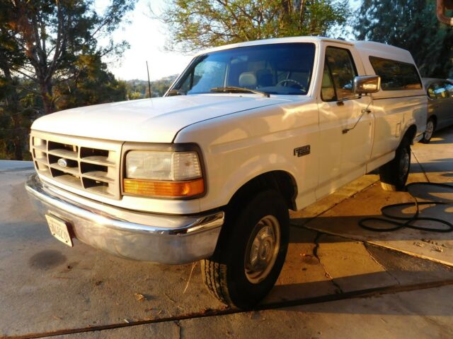 Only 61,687 California miles. 460 7.5 Truck runs and drives well. Zero rust! 1994 Ford F-250