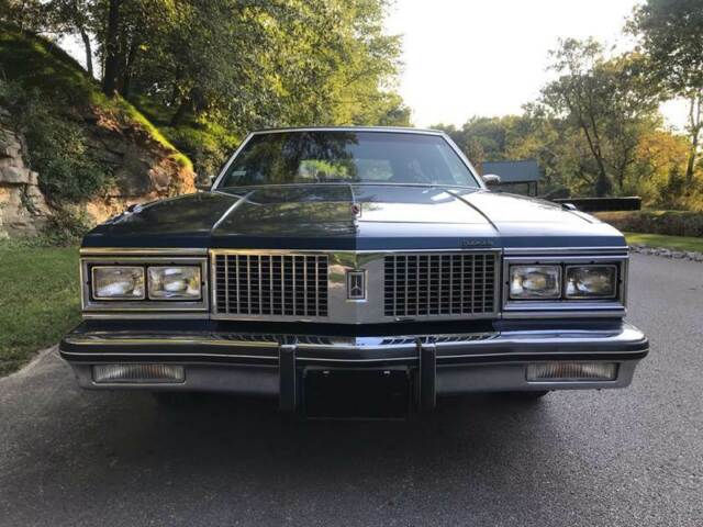 1989 Oldsmobile Custom Cruiser Base 4dr Wagon - photo 10