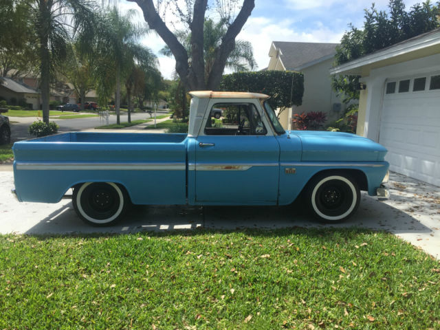 Only 700 miles! 1966, Fleet Side, Short Wheel Base, Big Back Window, Patina, AC 1966 Chevrolet C-10
