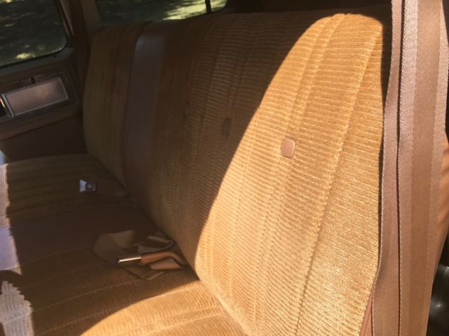 1979 Chevrolet Suburban - photo 10