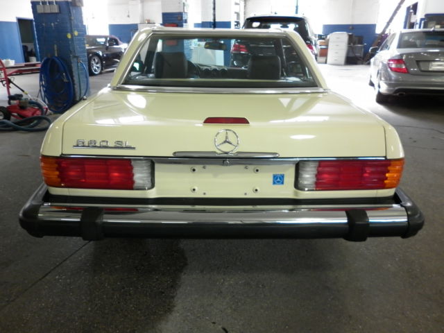 1988 Mercedes-Benz SL-Class - photo 4
