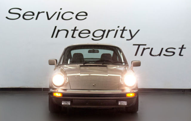 1983 Porsche 911 SC - photo 5