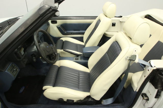 1989 Ford Mustang GT Convertible 2-Door - photo 4