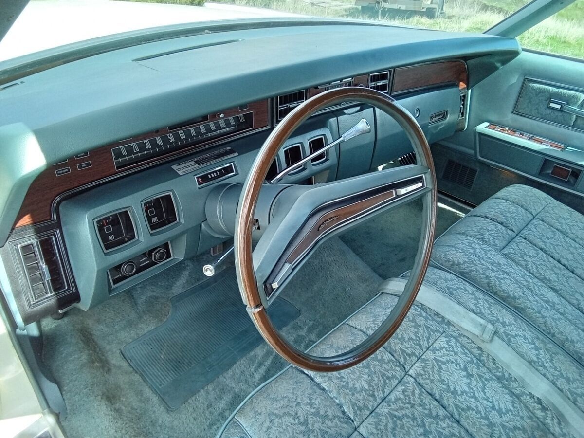 1973 Lincoln Continental - photo 9