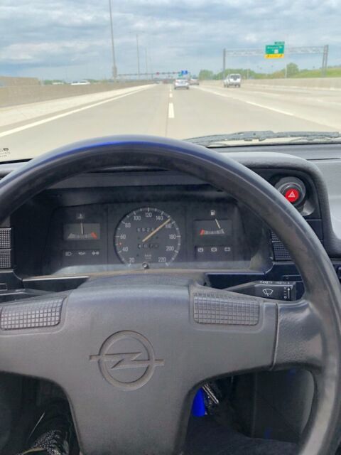 1984 Opel - photo 6