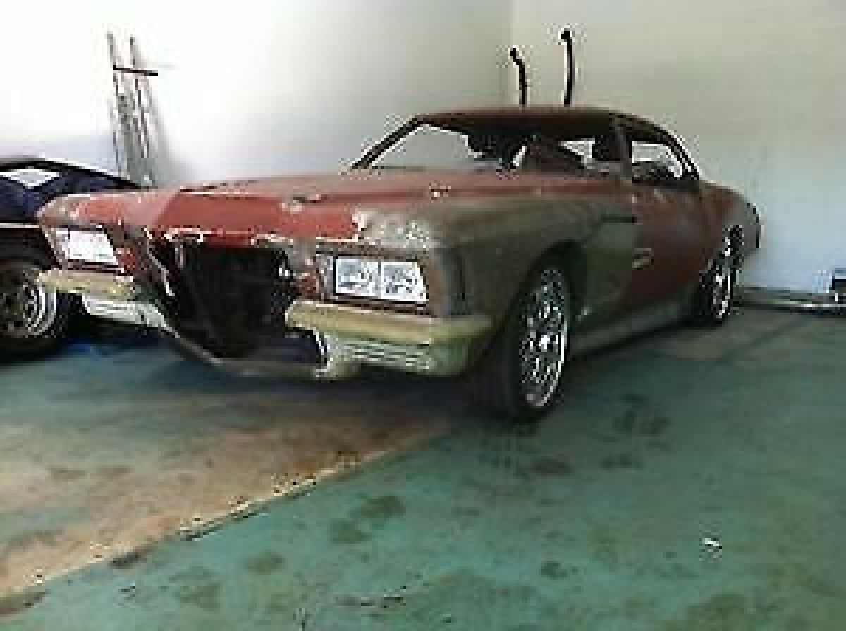 1972 Buick Riviera GS - photo 2