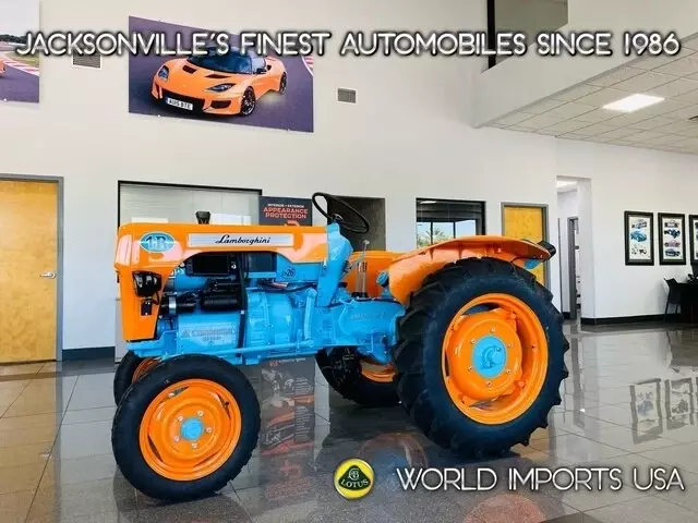 ORANGE 1969 LAMBORGHINI TRACTOR 230 - (COLLECTOR SERIES) 1969 LAMBORGHINI TRACTOR 230 - (COLLECTOR SERIES)