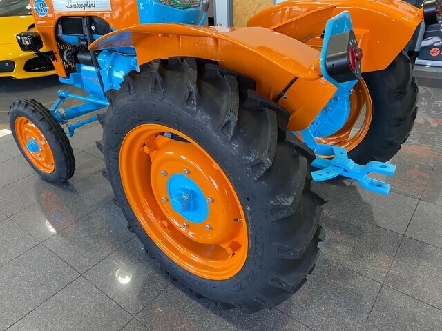 1969 LAMBORGHINI TRACTOR 230 - (COLLECTOR SERIES) - photo 10