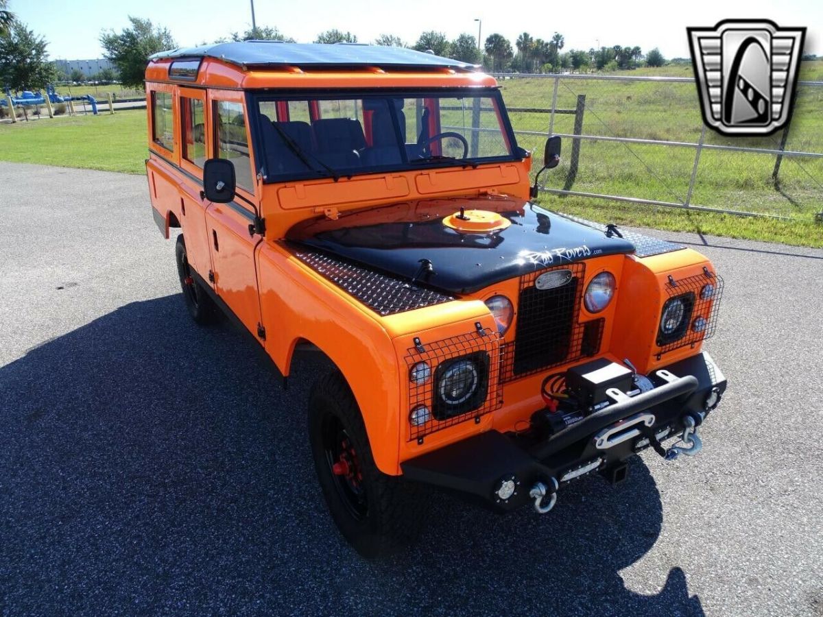 1970 Land Rover IIA 109 Series - photo 12