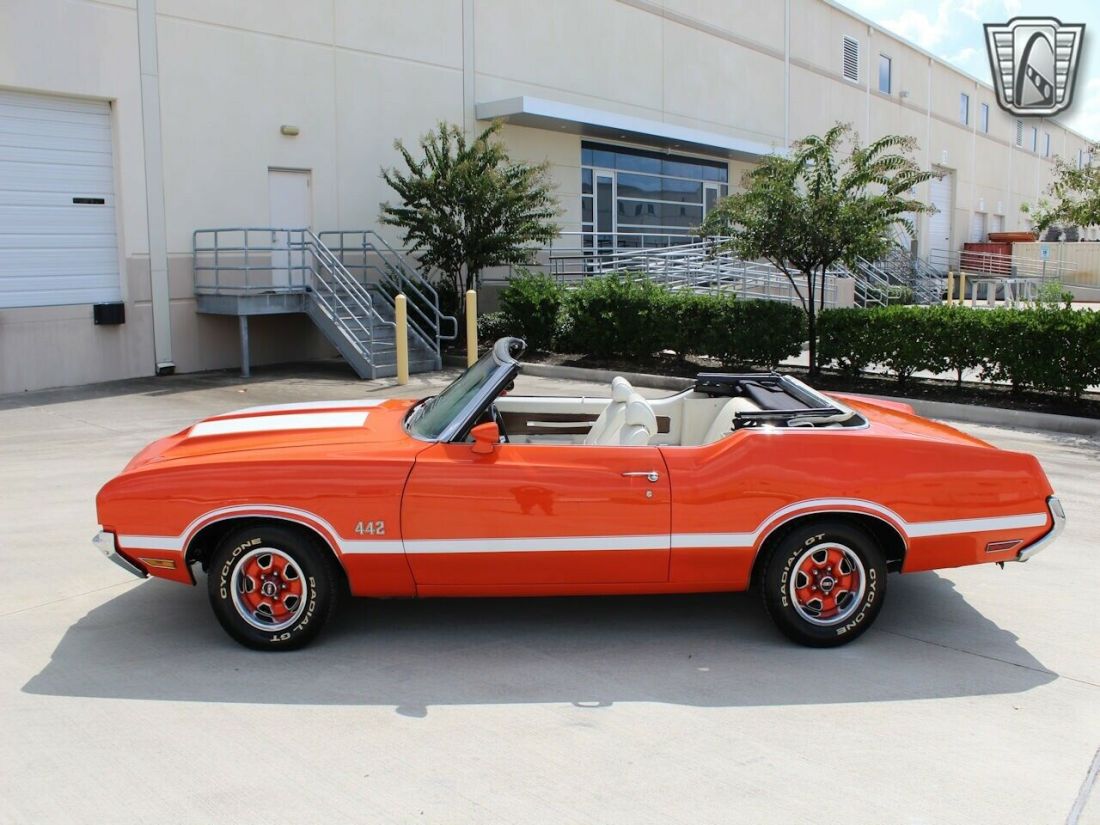 1972 Oldsmobile Cutlass 442 - photo 6