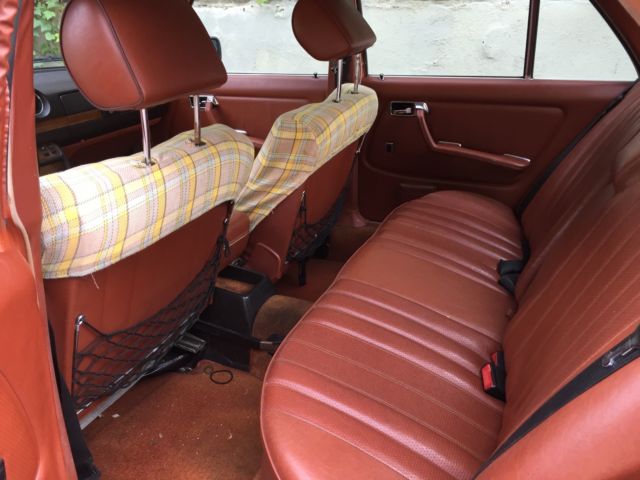 1981 Mercedes-Benz 300-Series - photo 10