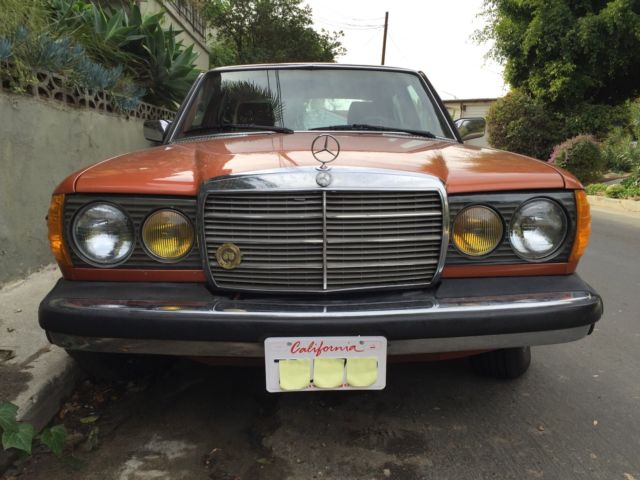 1981 Mercedes-Benz 300-Series - photo 5