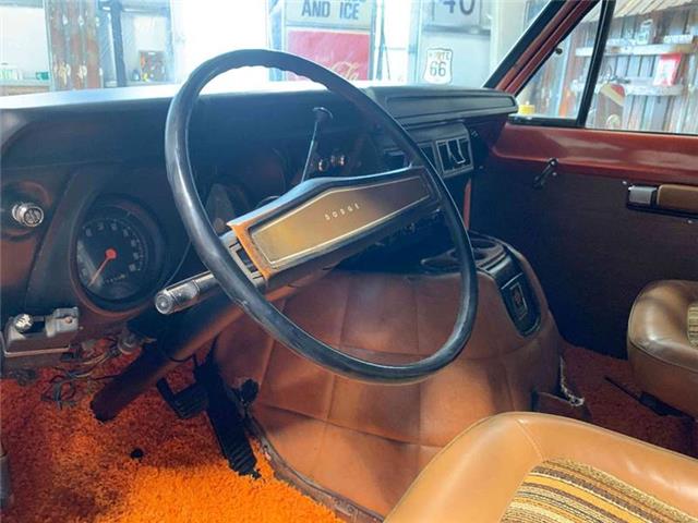1977 Dodge Ram Van Tradesman B200 - photo 11