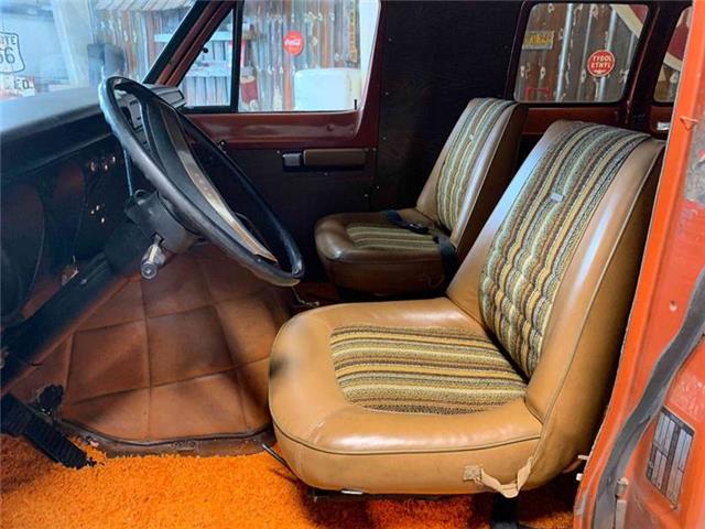 1977 Dodge Ram Van Tradesman B200 - photo 12