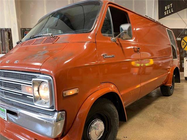 1977 Dodge Ram Van Tradesman B200 - photo 3