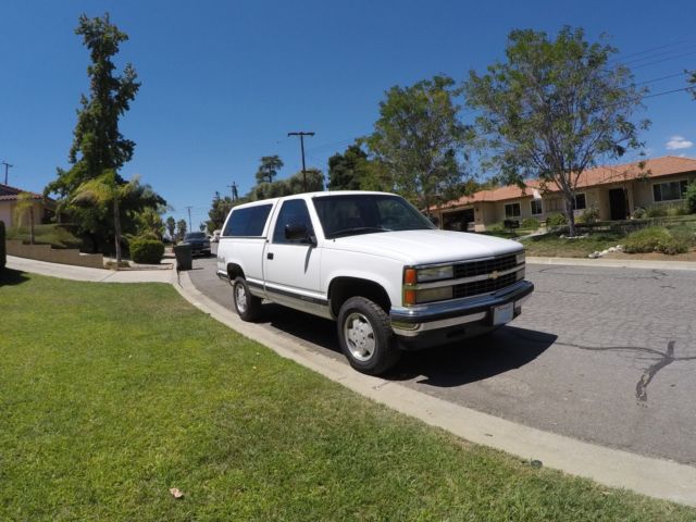 1992 Chevrolet C/K Pickup 1500 Scottsdale - photo 3