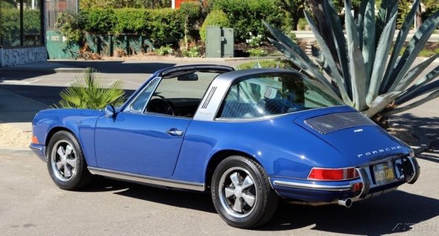 1970 Porsche 911 Targa - photo 3
