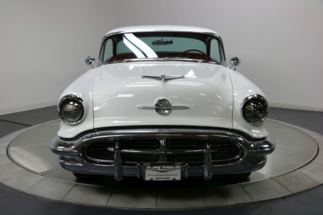 1956 Oldsmobile Ninety-Eight Holiday - photo 2
