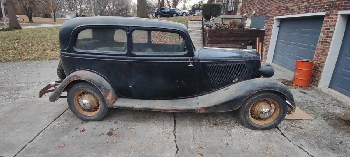original 1933 ford Tudor sedan all steel survivor garage kept 120 pictures 1933 Ford Other
