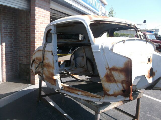 1934 Ford Model A - photo 8