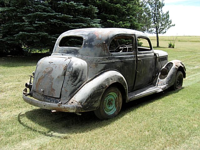 1935 Dodge Touring Sedan DU - photo 10