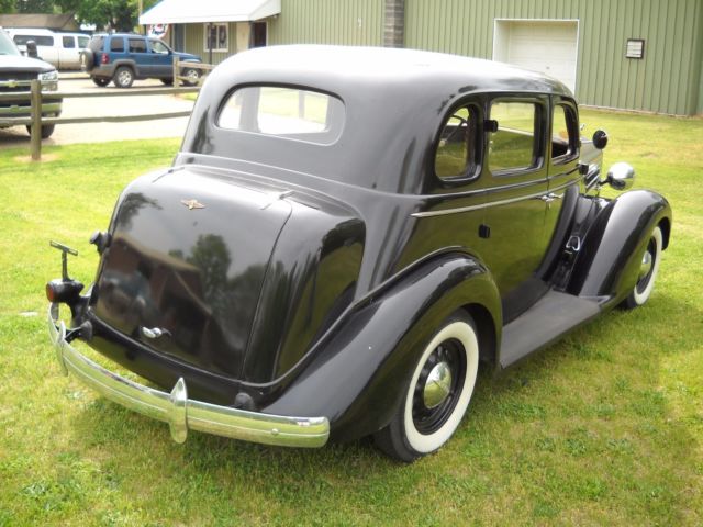 1935 Dodge Touring Sedan DU - photo 4