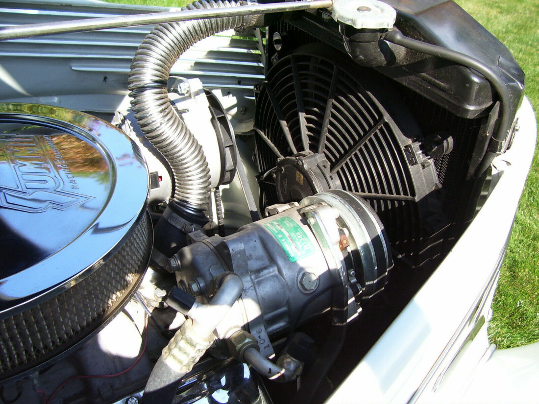 1938 Ford Business Coupe - photo 9