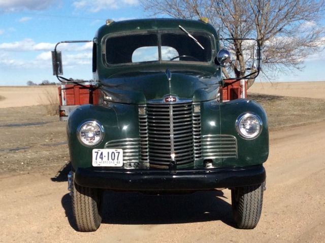 1948 International Harvester Farm truck. Flatbed. - photo 2