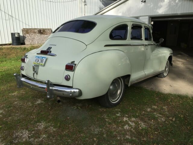 1949 Dodge Town Sedan Deluxe - photo 4
