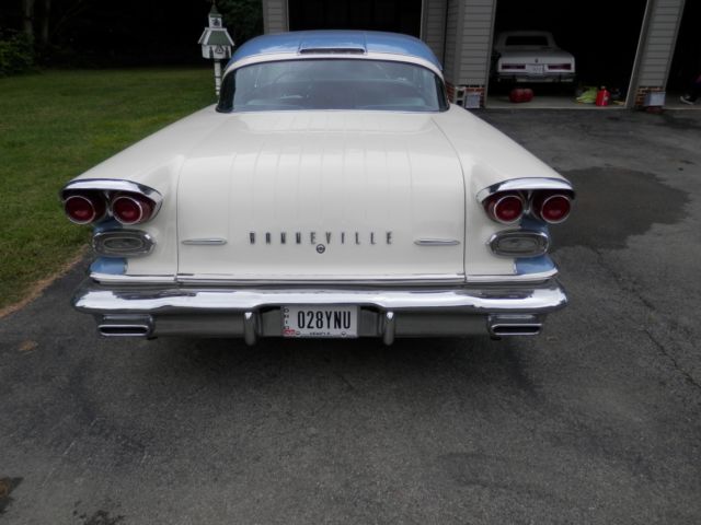 1958 Pontiac Bonneville - photo 2