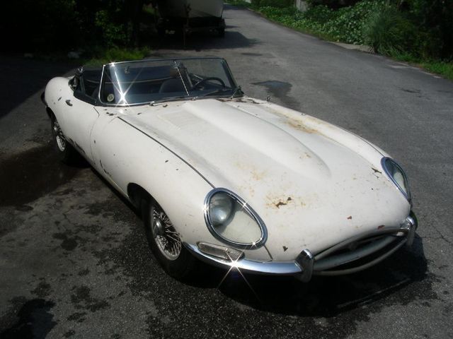 Original 1962 Jaguar XKE Flat Floor Roadster 1962 Jaguar E-Type XKE OTS