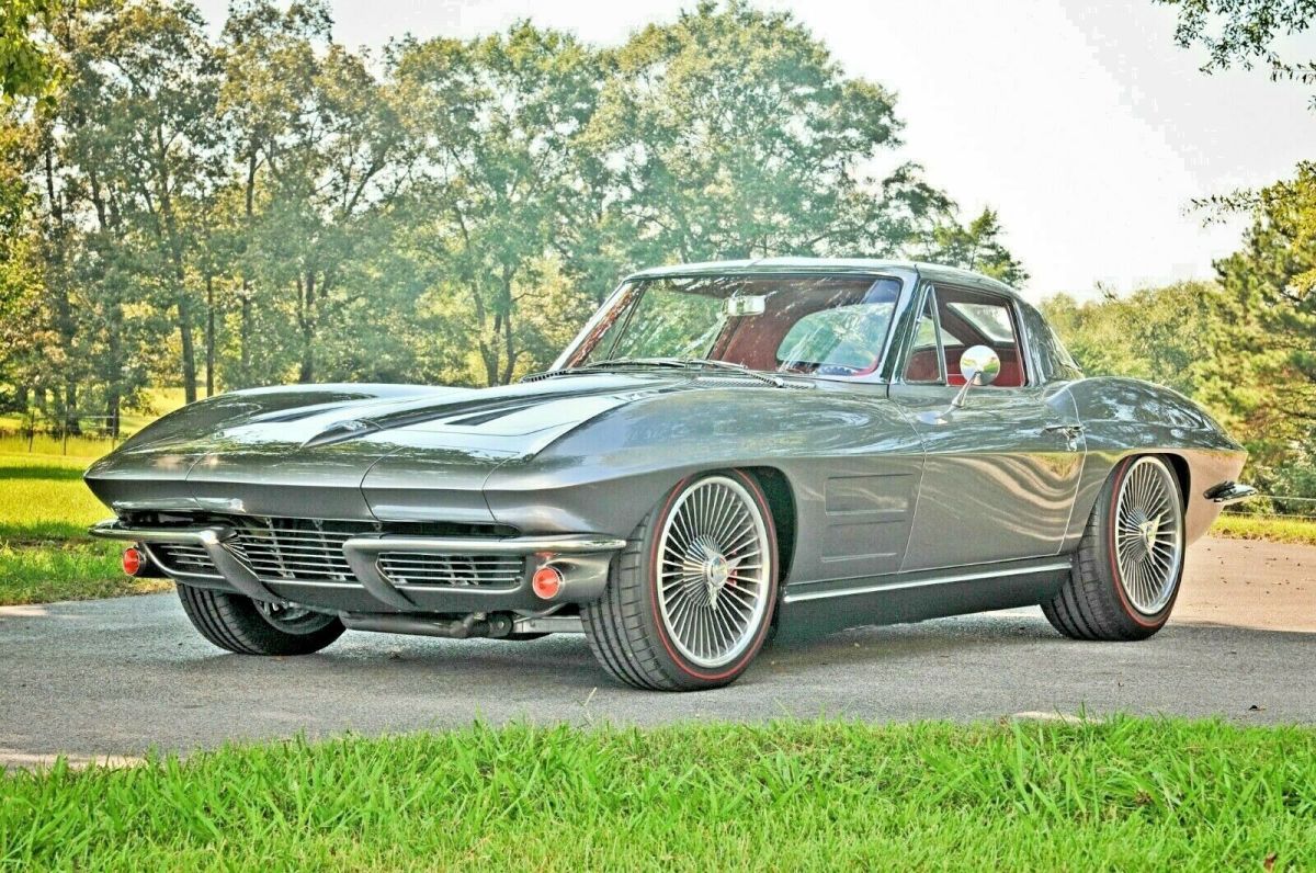 1963 Chevrolet Corvette - photo 2