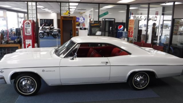 1966 Chevrolet Impala - photo 2