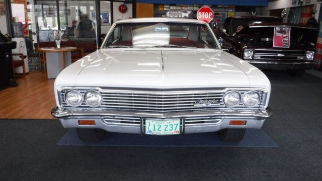 1966 Chevrolet Impala - photo 6