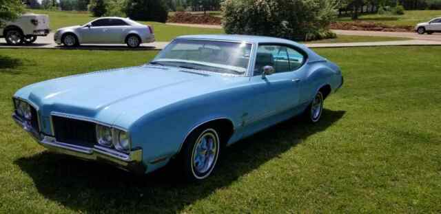 Original 1970 2-door hardtop looking for a new home 1970 Oldsmobile Cutlass 2-door hardtop