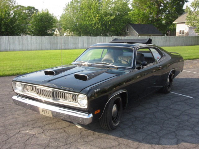 Original 1971 Plymouth Duster 340 4 speed (triple black!) 1971 Plymouth Duster 340