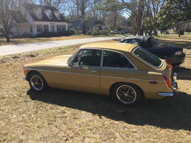 1973 MG MGB GT - photo 4