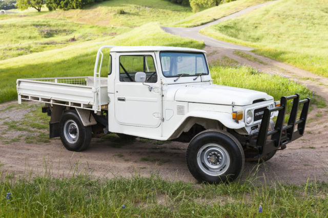 1982 Toyota Land Cruiser Base Sport Utility 2-Door