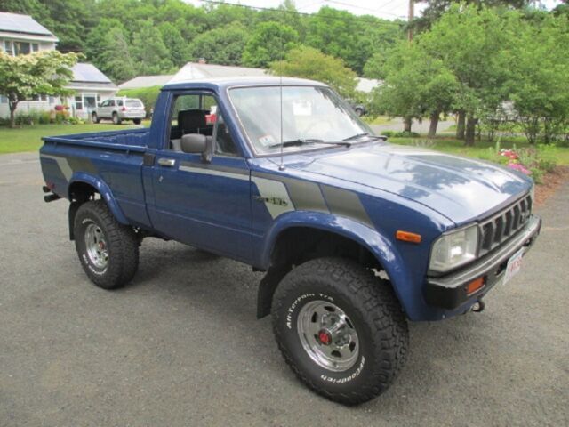 1983 Toyota Pickup - photo 4