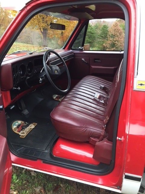 1984 Chevrolet C-10 - photo 9