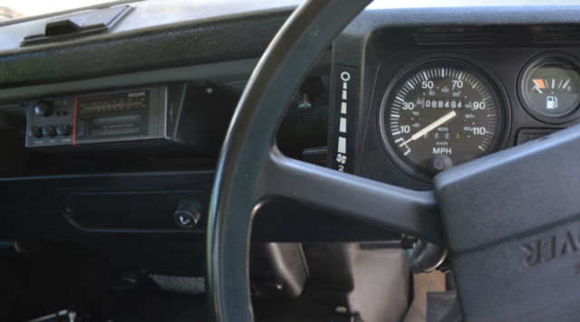 1984 Land Rover Defender 2.25L INLINE PETROL 4 CYLINDER - photo 3