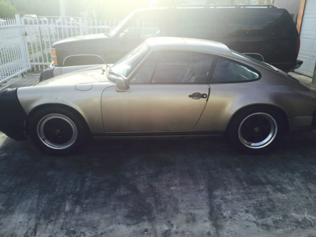 1985 Porsche 911 CARRERA COUPE - photo 2