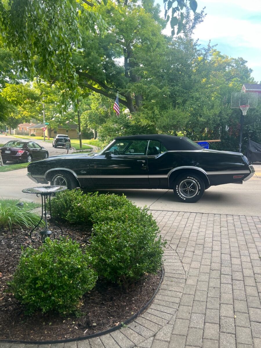 Original 350 Rocket V8 runs strong,shifts perfectly and goes down the road great 1972 Oldsmobile Cutlass Supreme Convertible
