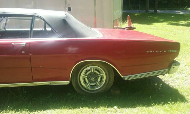 1966 Ford Galaxie 7 Litre - Convertible - 4 Speed - photo 5