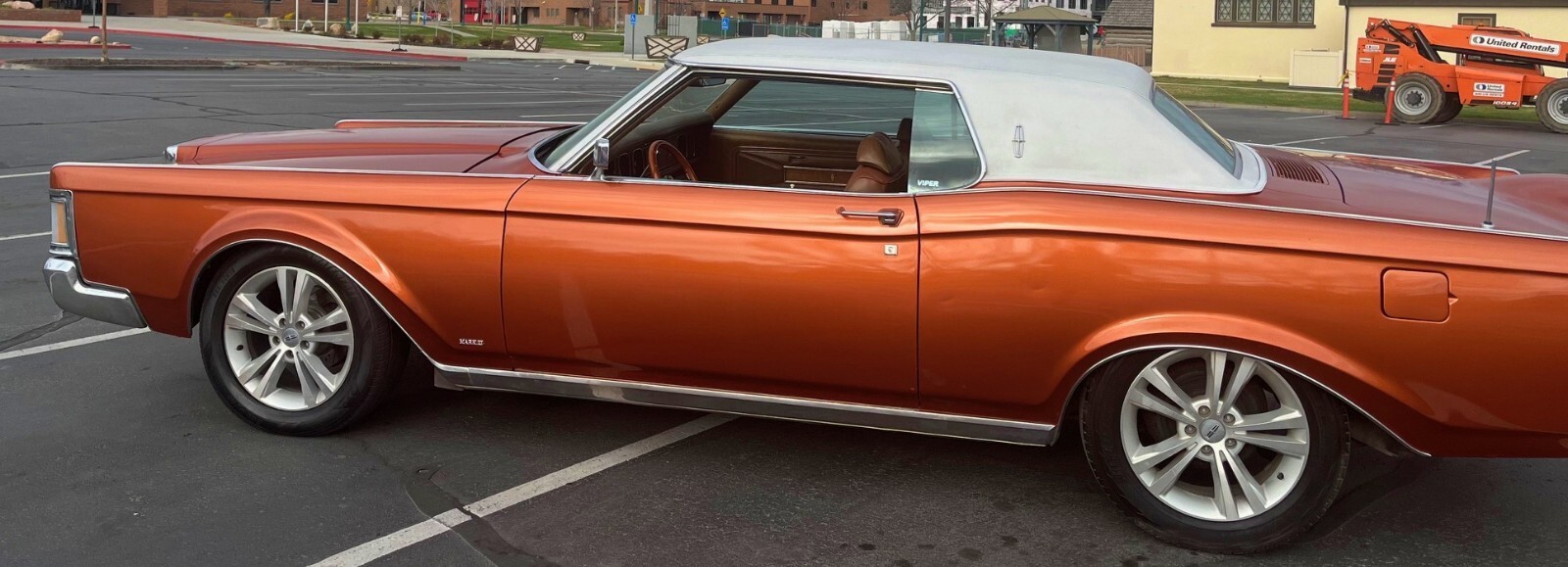 1970 Lincoln Continental Mark III 2 Door Hardtop - photo 11