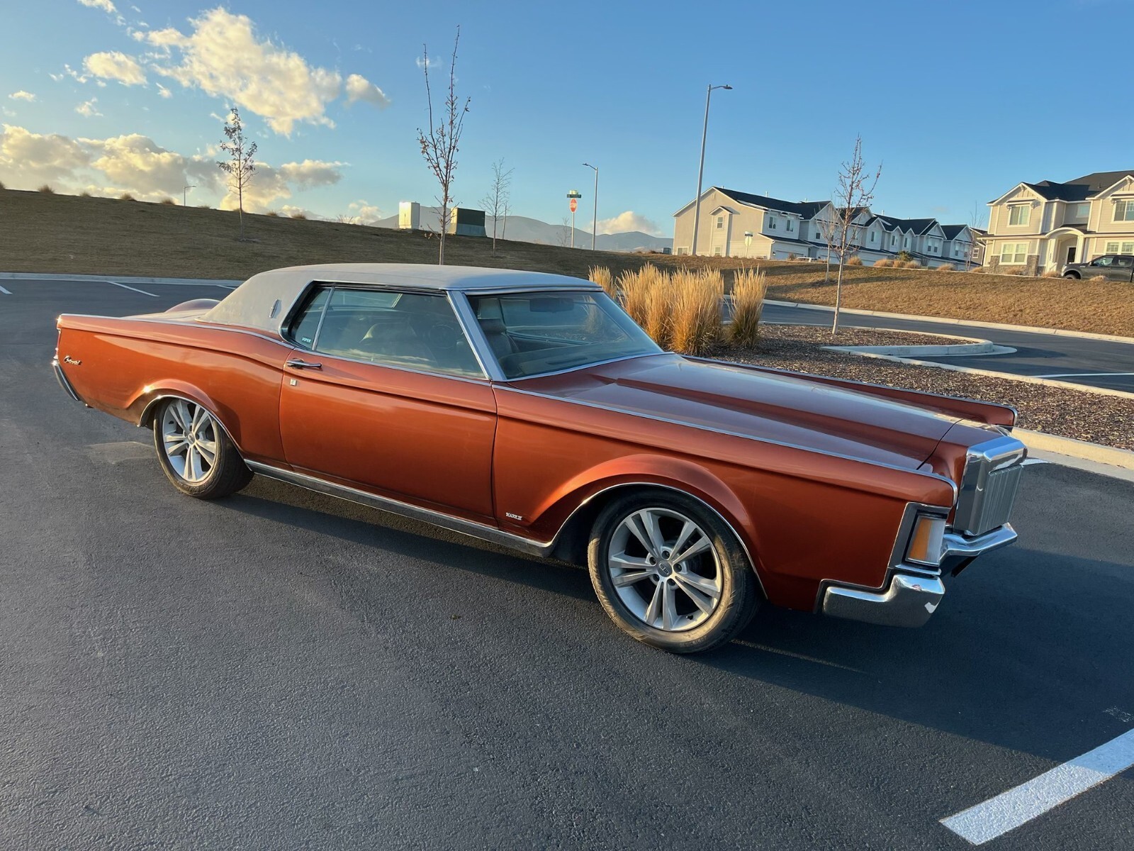 1970 Lincoln Continental Mark III 2 Door Hardtop - photo 4