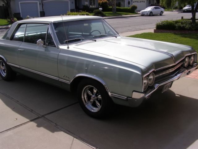 1965 Oldsmobile Cutlass Cutlass - photo 2